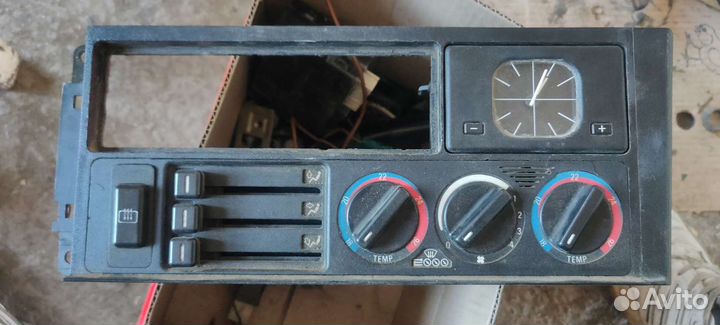 Блок управления печкой BMW E34