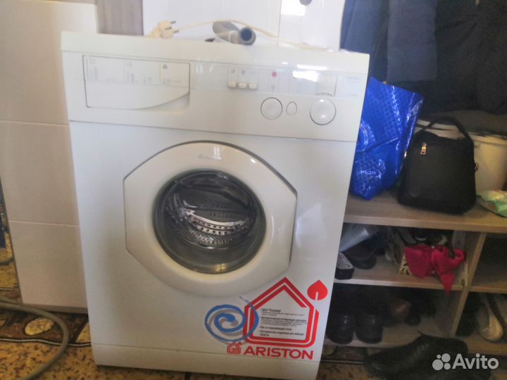 Стиральная машина Ariston AL738TX