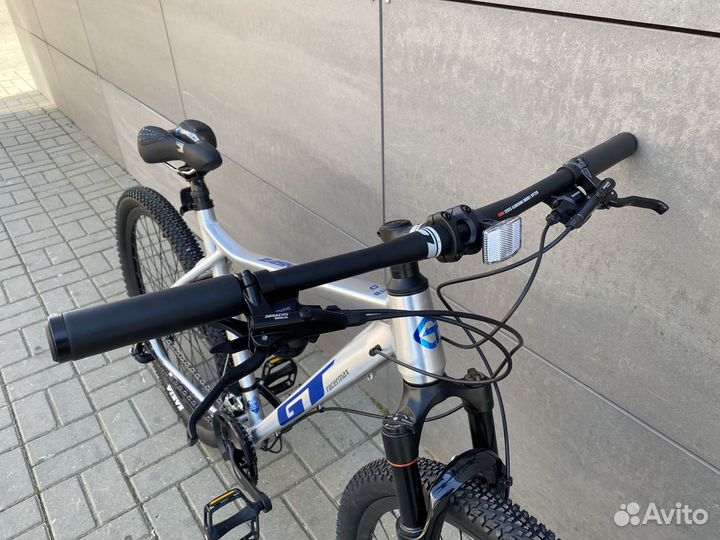 Новый горный велосипед на 29