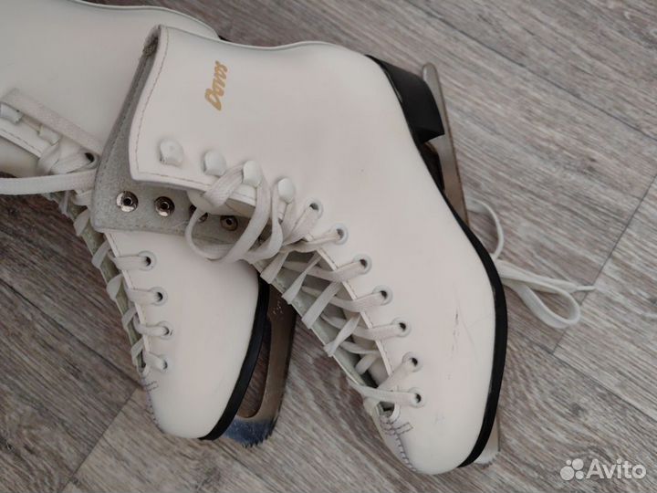 Коньки фигурные graf davos 36