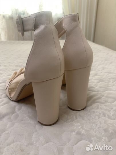 Туфли женские новые