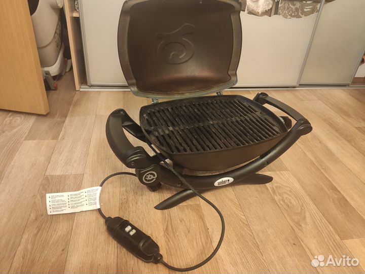 Электрический гриль Weber