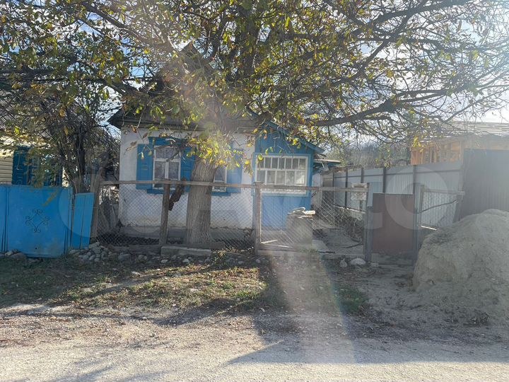 Дом 30 м² на участке 7 сот.