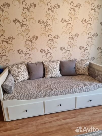 Диван IKEA hemnes
