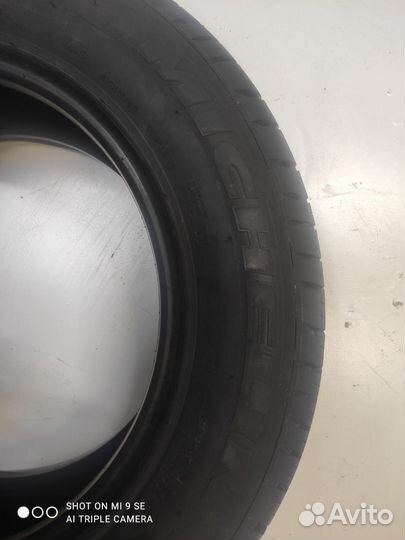 Michelin Agilis 51 215/60 R16