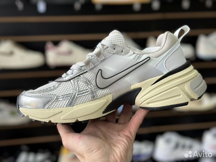 Nike v2k run runtekk люкс