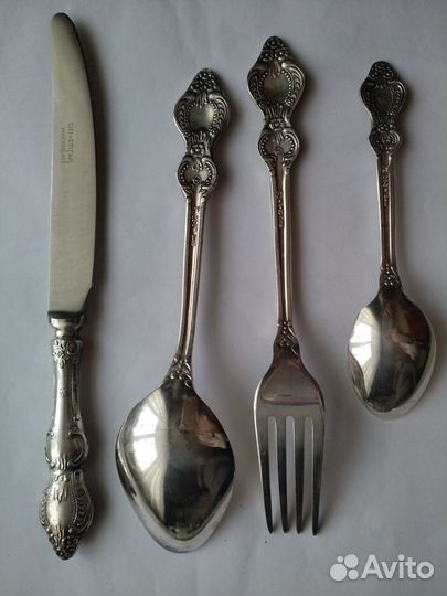 Набор столовых приборов мельхиор