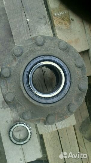 Интер ступица задняя,полуоси meritor