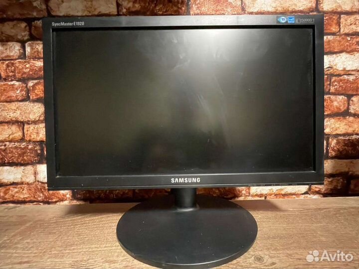 Монитор Samsung 19'