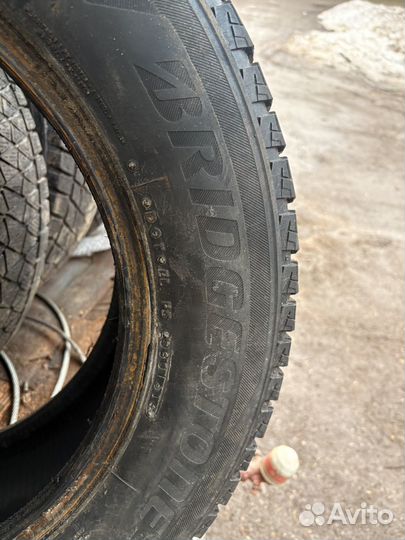 Bridgestone Blizzak Ice 225/65 R17