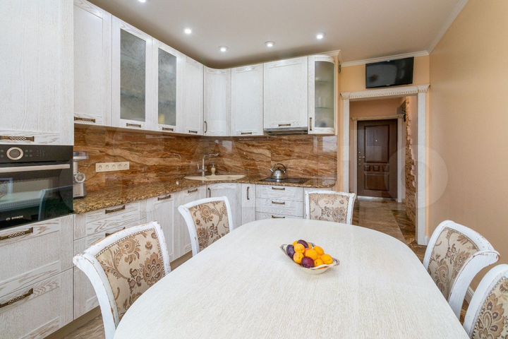 3-к. квартира, 79,1 м², 9/19 эт.