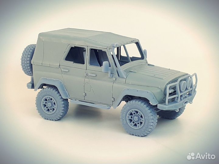 Сборная модель УАЗ-469 