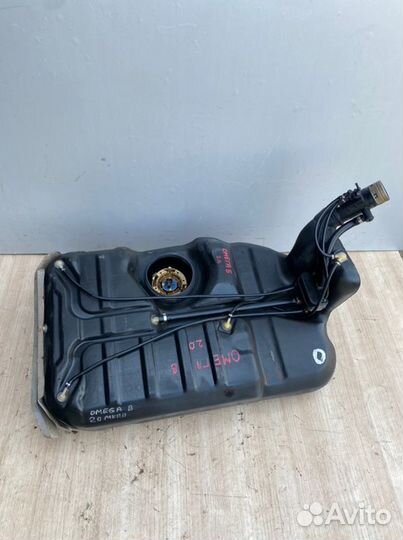 Бак топливный Opel Omega B