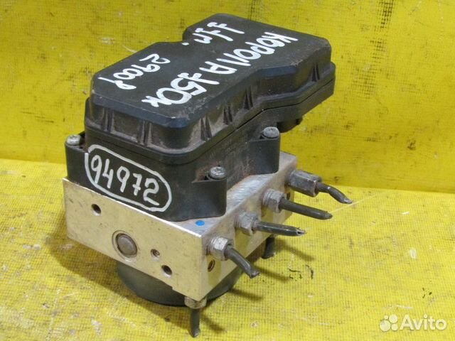 Блок ABS Toyota Corolla 150 07г 94972