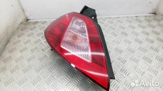 Фонарь задний левый renault megane 2 (90Z05MX01)
