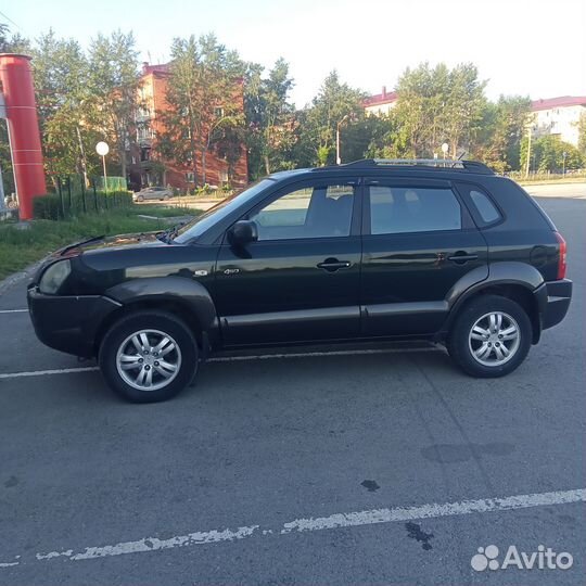 Hyundai Tucson 2.0 AT, 2005, 253 000 км