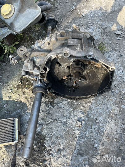 Двигатель в сборе и коробка передач saab 9000