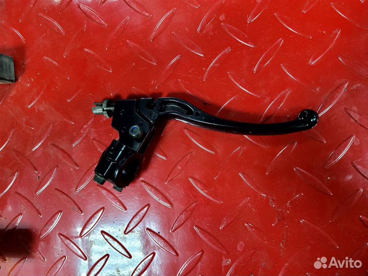 Рычаг сцепления