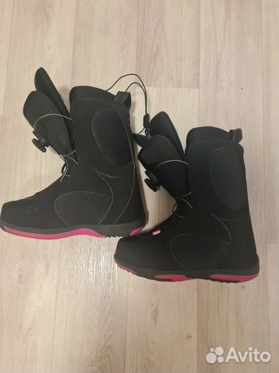 Продам ботинки для сноуборда размер 36