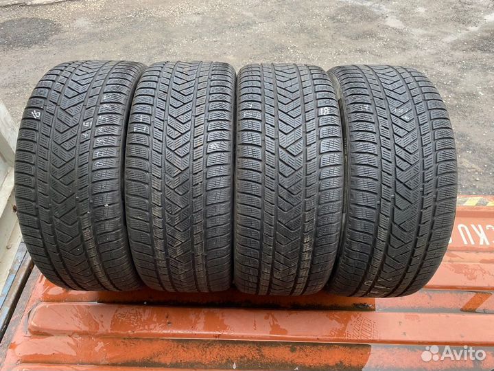 Pirelli Scorpion Winter 285/45 R20