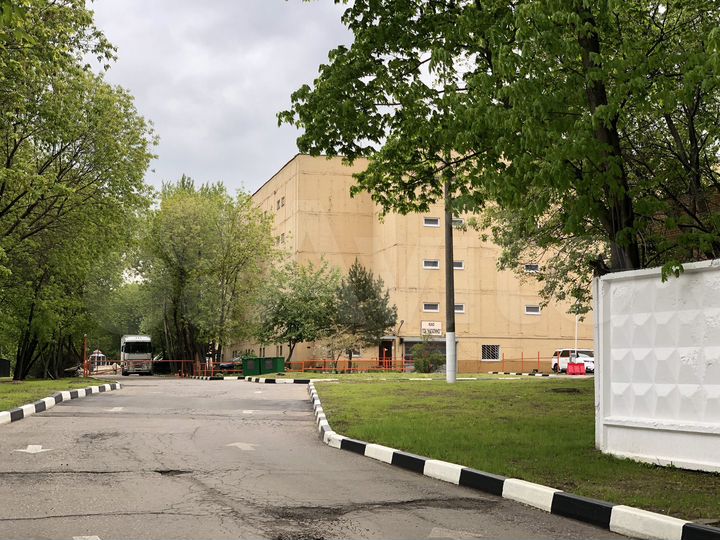 Машиноместо, 13 м²