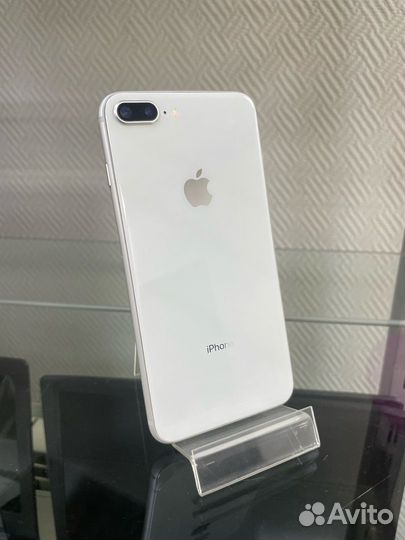 Apple iPhone 8 Plus 64Гб