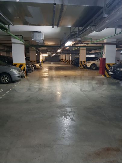 Машиноместо, 15 м²