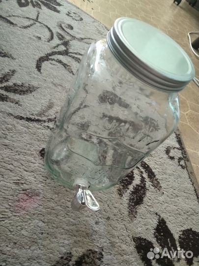 Банка стеклянная
