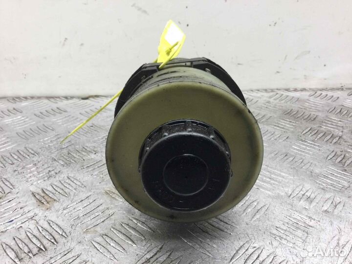 Бачок гидроусилителя Рено Трафик 7700782884 m9r780