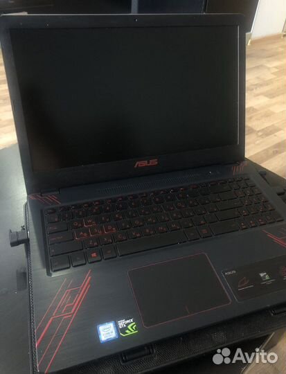 Asus FX570ud