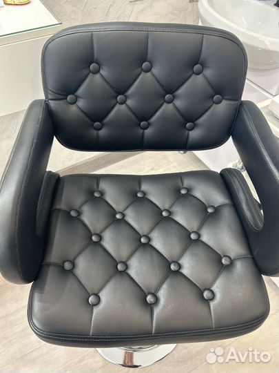 Стул для визажиста бровиста