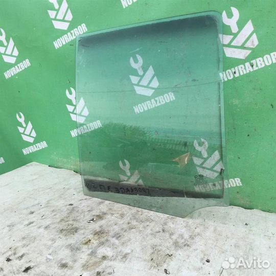 Стекло двери задней правой Киа Спортейдж