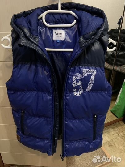 Вещи для мальчика безрукавка/кофты/ветровка