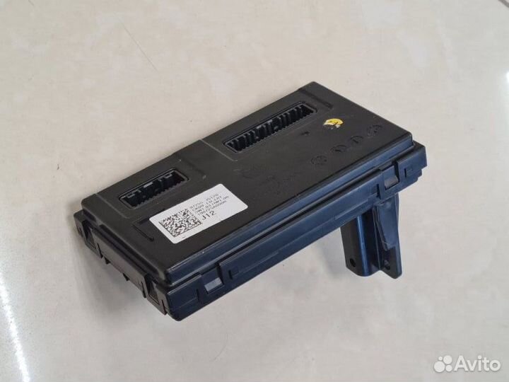 Блок управления отопителем Kia Stinger седан G4KL