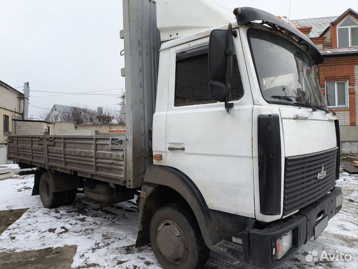 Бортовой грузовик МАЗ 437040-061, 2004