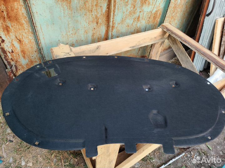 Шумоизоляция капота Фольксваген Пассат Б7