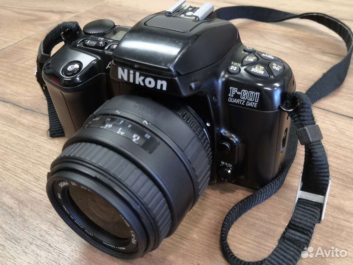 Nikon F-601 AF + Sigma DL zoom 35-80mm 4-5,6