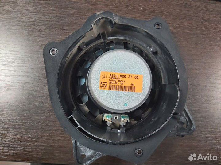 Динамик задний левый Mercedes S 500 4Matic W221