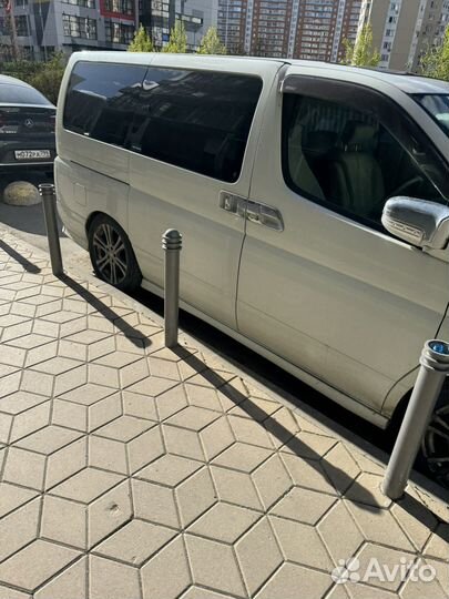 Nissan elgrand e51 3.5 2006 пробег 150ткм+