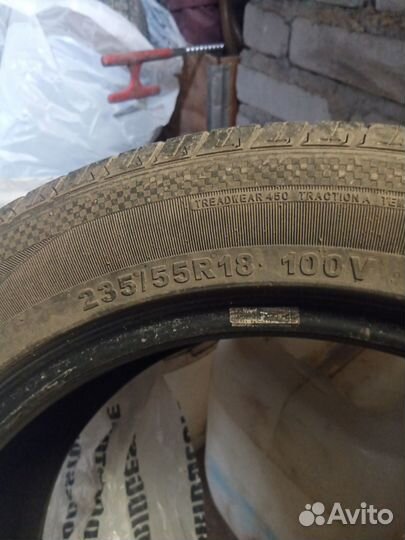 Yokohama AVS ES100 235/55 R18