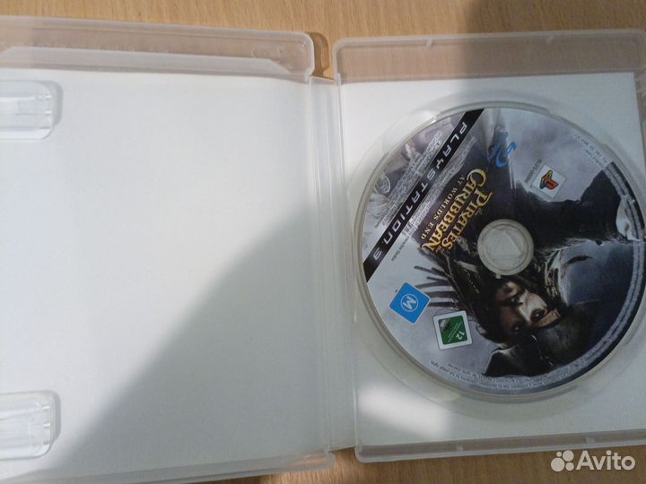 Pirates Caribbean в хорошем состоянии