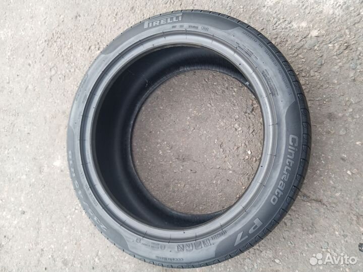 Pirelli Cinturato P7 235/45 R18