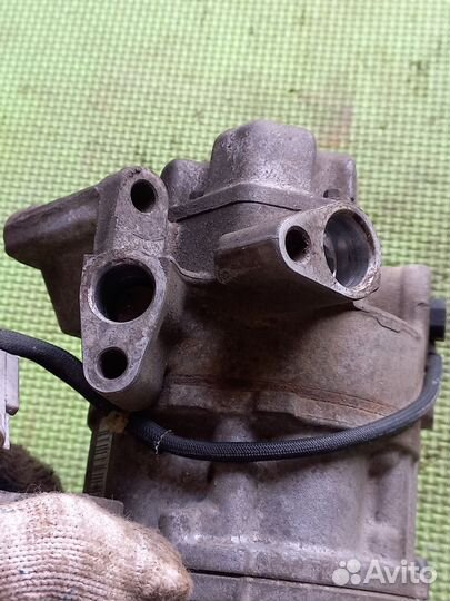 Компрессор кондиционера Тойота Ярис