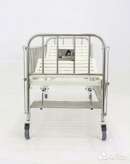 Медицинская кровать функциональная