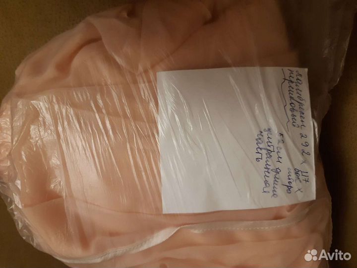 Ламбрекен персиковый