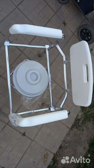 Кресло-стул с санитарным оснащением