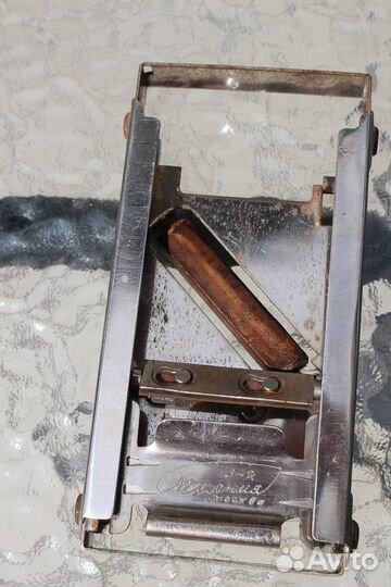 Прибор для заточки и правки лезвий