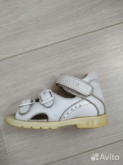 Сандали totto 22