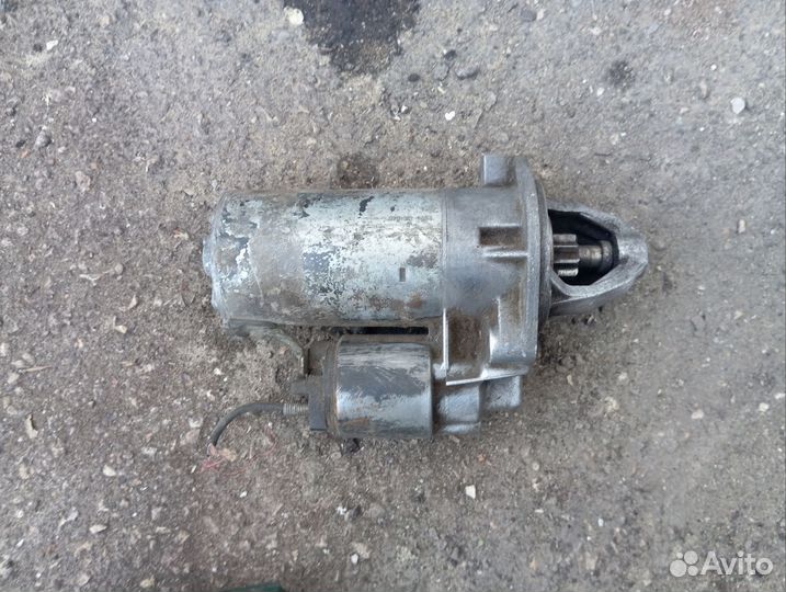 Стартер Мерседес 190