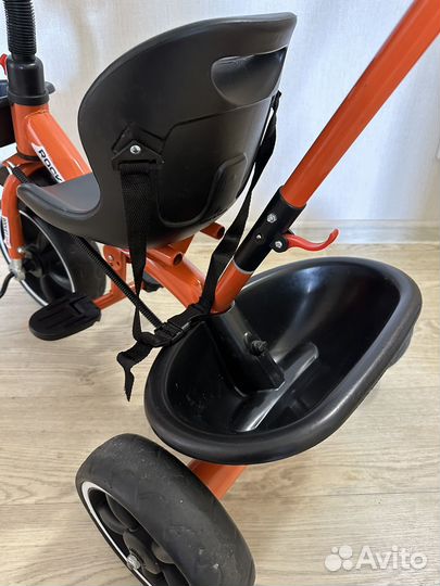 Велосипед детский с родительской ручкой